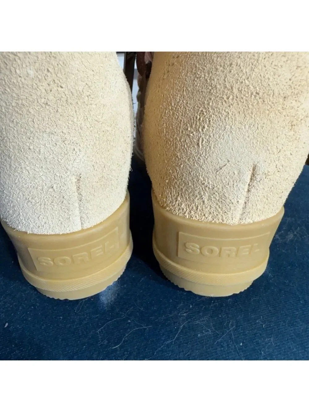 NWT Sorel Elvie cozy lace up Ankle boot waterproof tan suede sherpa booties sz 8